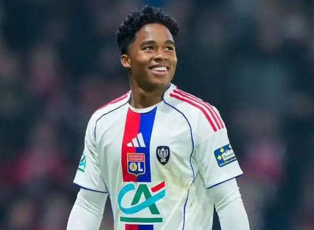 恭喜皇马！新大罗闪耀法甲，精彩助攻活力四射，阿隆索战术成谜